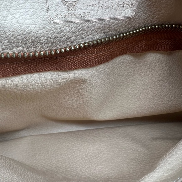 🔥MCM authentic like new travel/ toiletry bag visetos cognac.. super clean🔥 - Picture 6 of 13